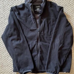 Men’s XL L.L. Bean full zip, hooded, Polartec jacket.  Great condition.